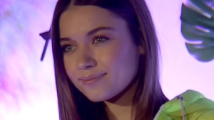 Afra Saraçoğlu kimdir portre